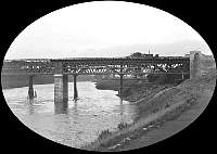 Cambuslang Bridge During Erection begun 1902.jpg