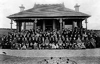 Opening of Kirkhill Bowling Green 1905.jpg