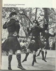 tn_lincolns inn fields.jpg (21383 bytes)