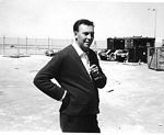 tn_Eric Wilson Leaving Bahrain.jpg (4884 bytes)